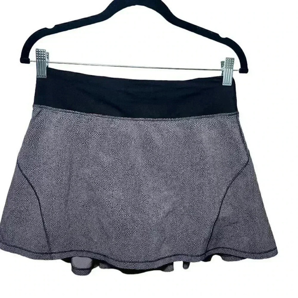 Lululemon Circuit Breaker Skirt II Size 4 TALL - Picture 3 of 16
